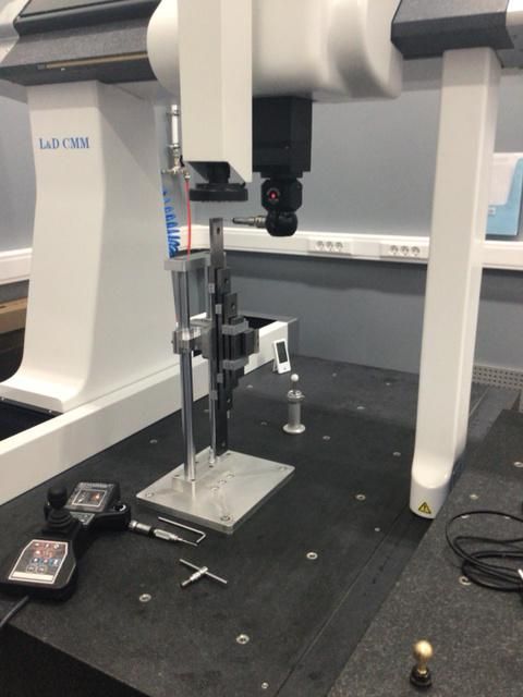 CNC Small Size Coordinate Measuring Machine (CMM-554C)