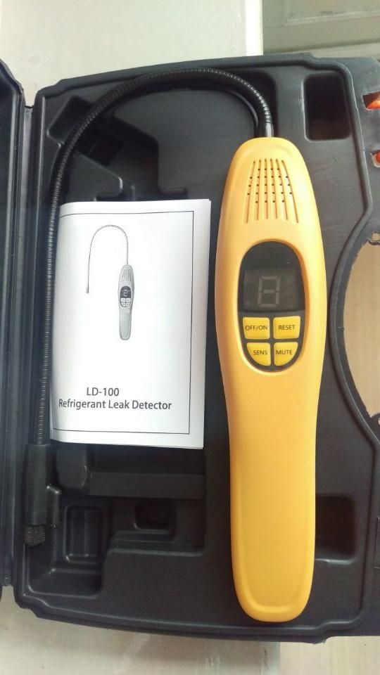 Halogen Gas Freon CFC Hfc Hcfc Refrigerant Gas Leak Detector for Commercial Air-Condition R134A R22 with UV Light